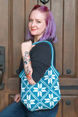 Crochet Kit - Susie Snowflake Bag image 2 thumbnail