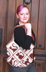 Crochet Kit - Cat Lady Bag image 2 thumbnail