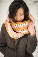 Crochet Kit - Hues Jumbo Puff Stitch Cowl image 1 thumbnail