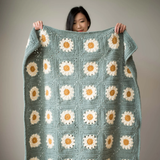 Hue + Me Wool Blend Yarn thumbnail