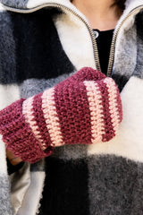 2-Color Mittens image 2 thumbnail