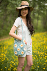 Crochet Kit - Summer Days Daisy Bag image 2 thumbnail