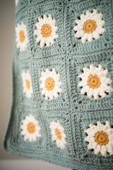 Crochet Kit - Cozy Days Daisy Blanket image 2 thumbnail