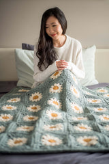 Crochet Kit - Cozy Days Daisy Blanket image 3 thumbnail
